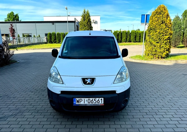 Peugeot Partner cena 23862 przebieg: 104000, rok produkcji 2010 z Wyszków małe 379